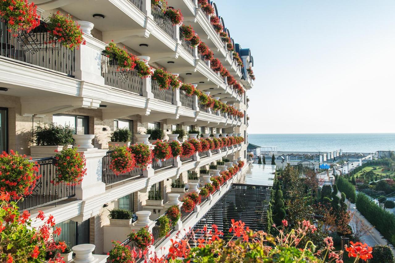 Casa Di Fiore Spa And Medical Hotel, Mineral Pools & Private Beach Kranevo Exterior foto The Hotel